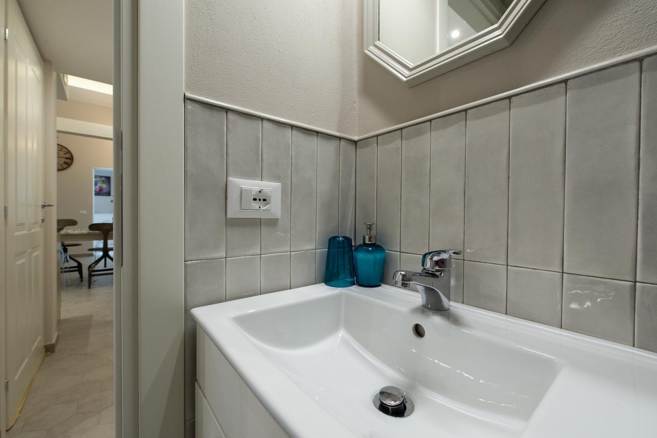 Lucia'S Home Firenze Bagian luar foto